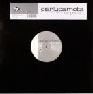 Gianluca Motta Vs. Snap! & NG3 – Ooops Up (2005) olasz house vinyl, VG+ állapotban