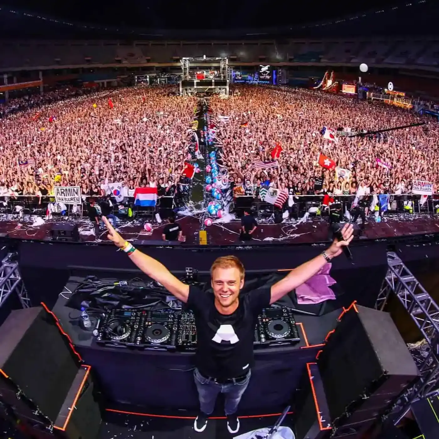 A 12 colos lemezektől az A State of Trance világáig – Armin van Buuren története